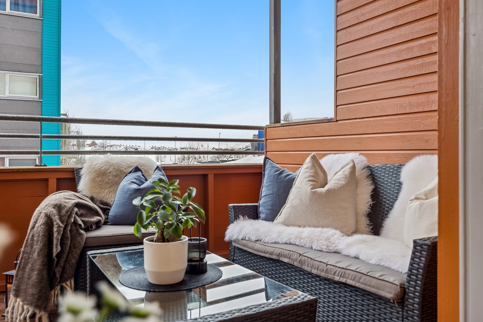 Her har man "alt" inkl. i felleskostnadene, som fjernvarme og oppvarming. Galleribilde