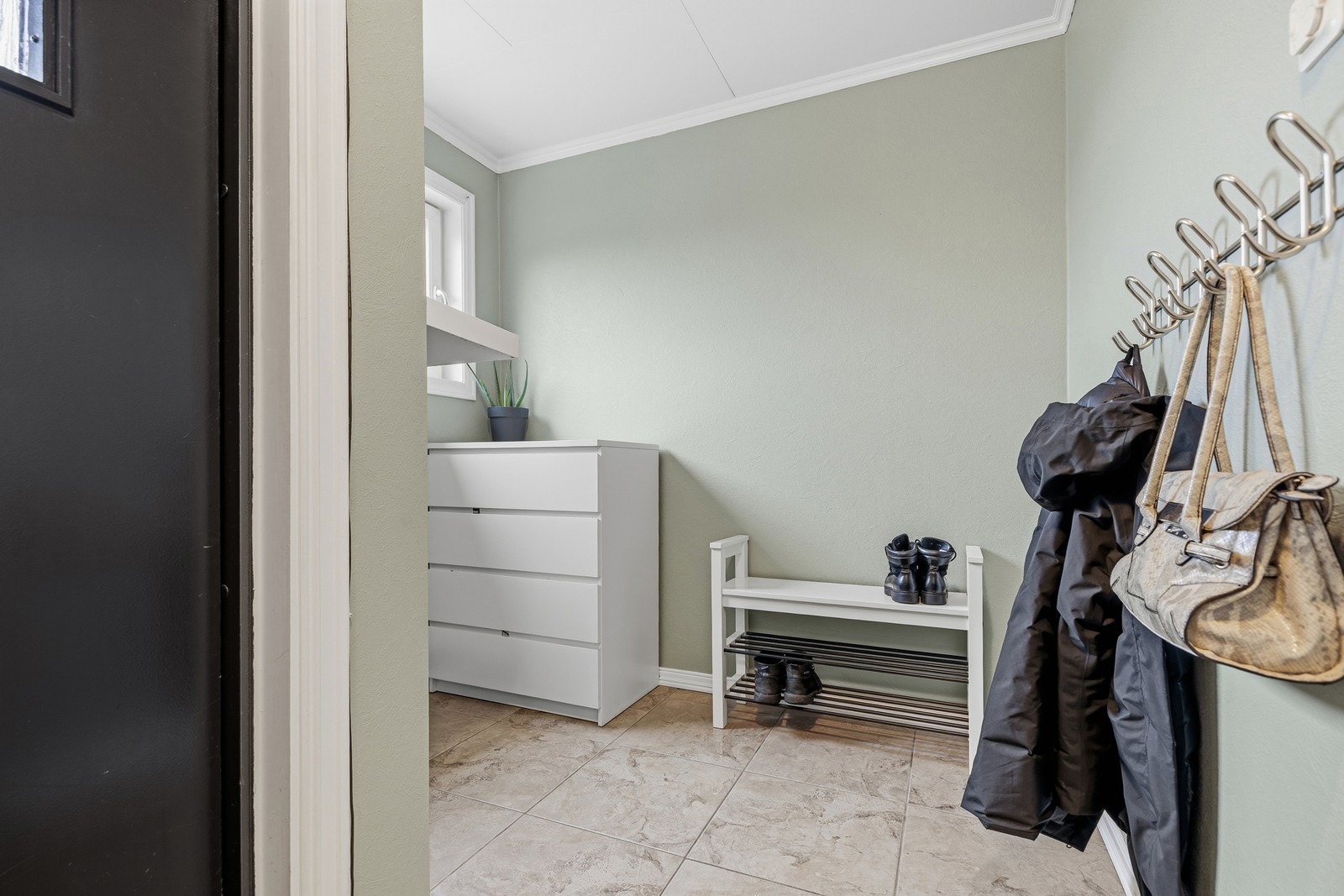 Fin entre som gir det rette inntrykket ved ankomst Galleribilde