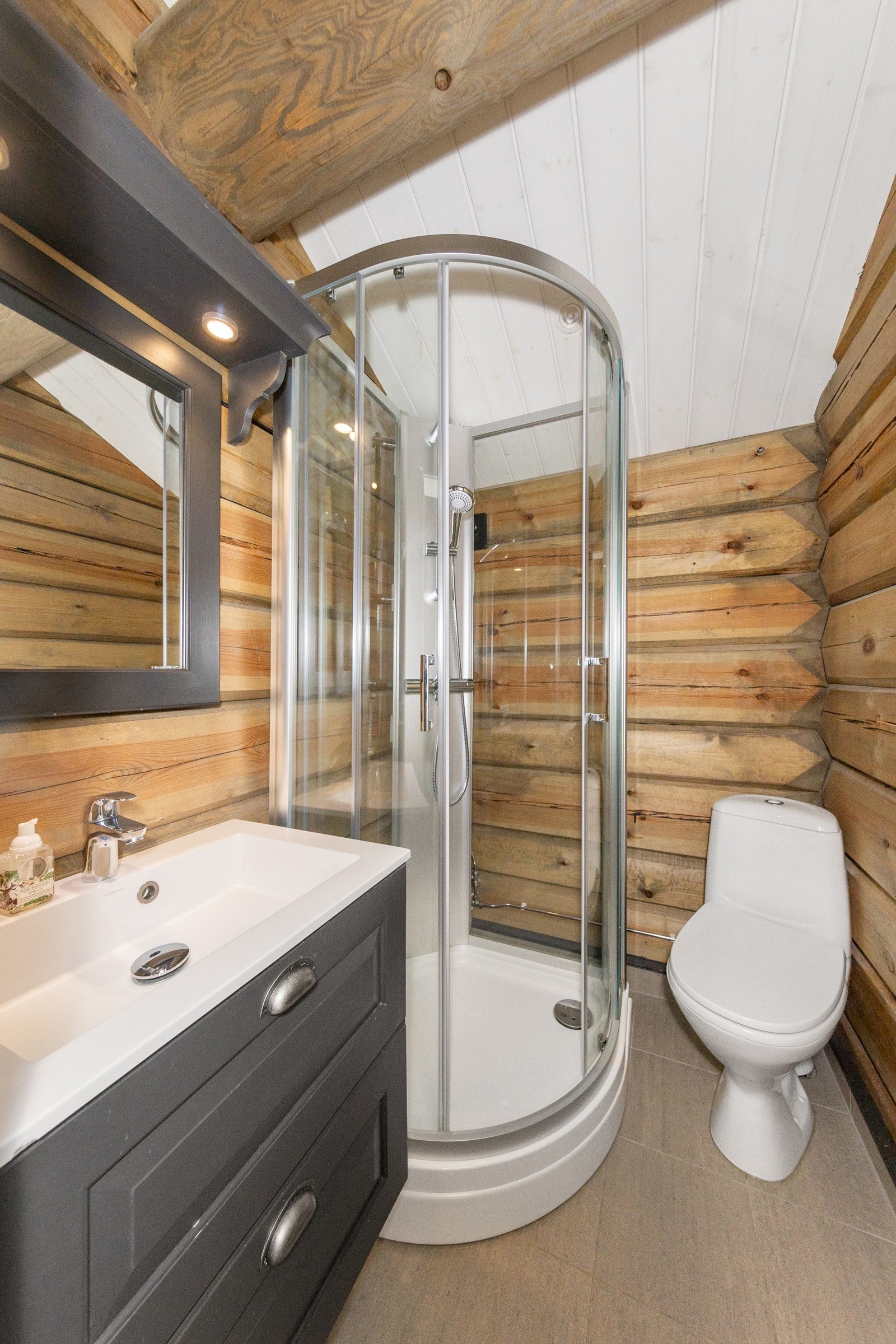 Baderom i andre etasje. Galleribilde