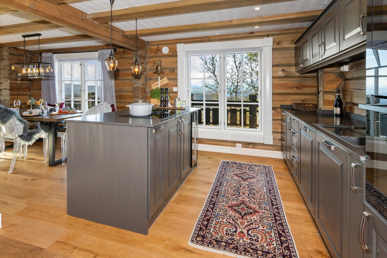 Fra kjøkken Galleribilde