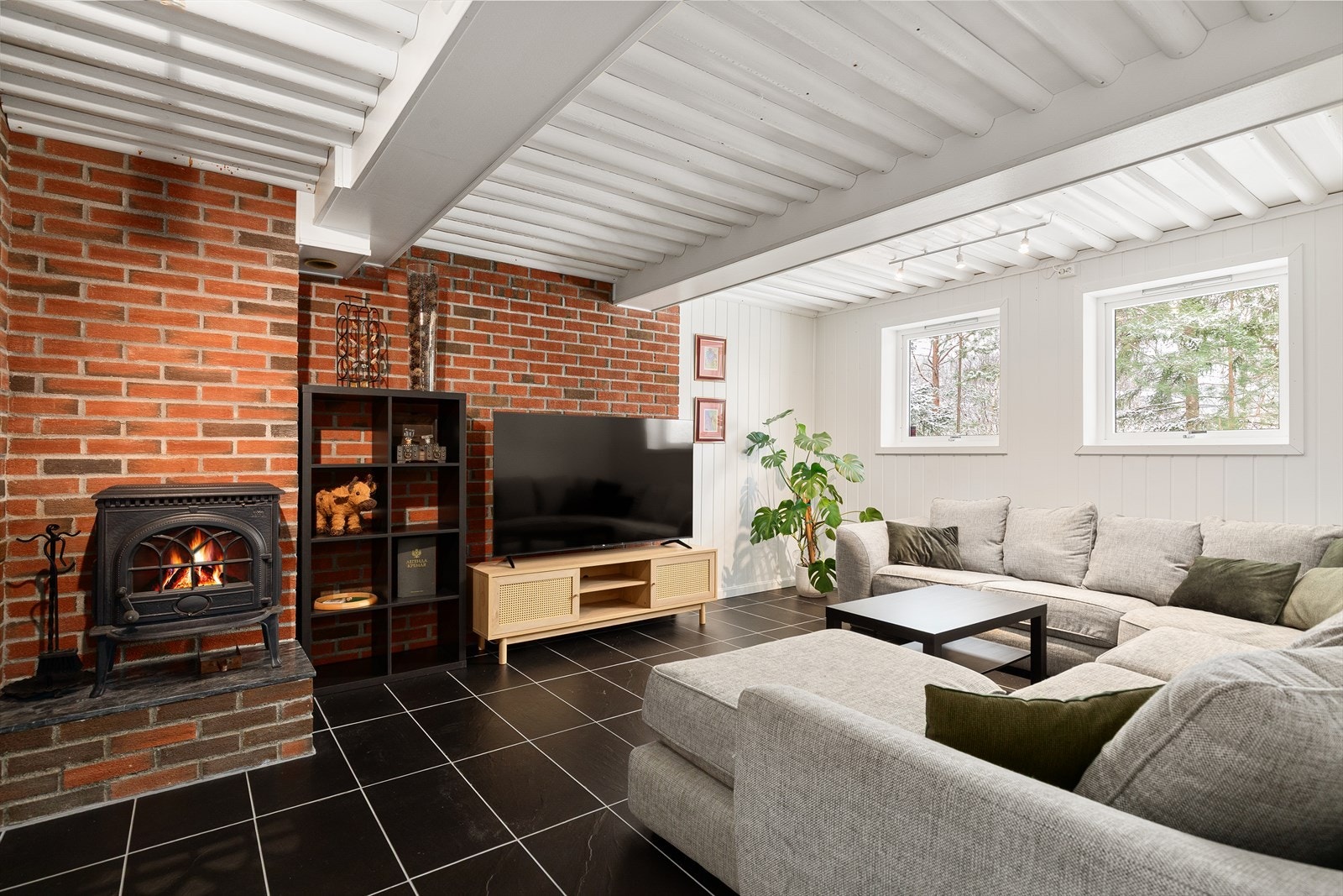 Rom innredet som peisestue (ikke formelt godkjent) Galleribilde