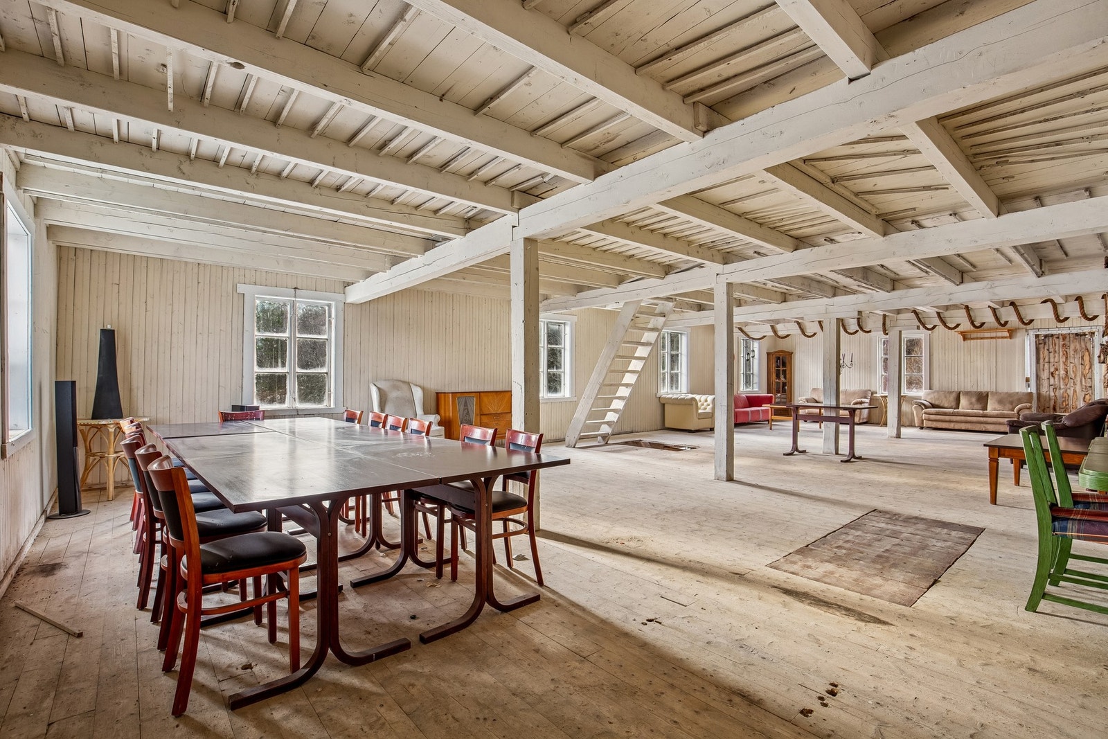 Naustet er innredet med diverse rom Galleribilde