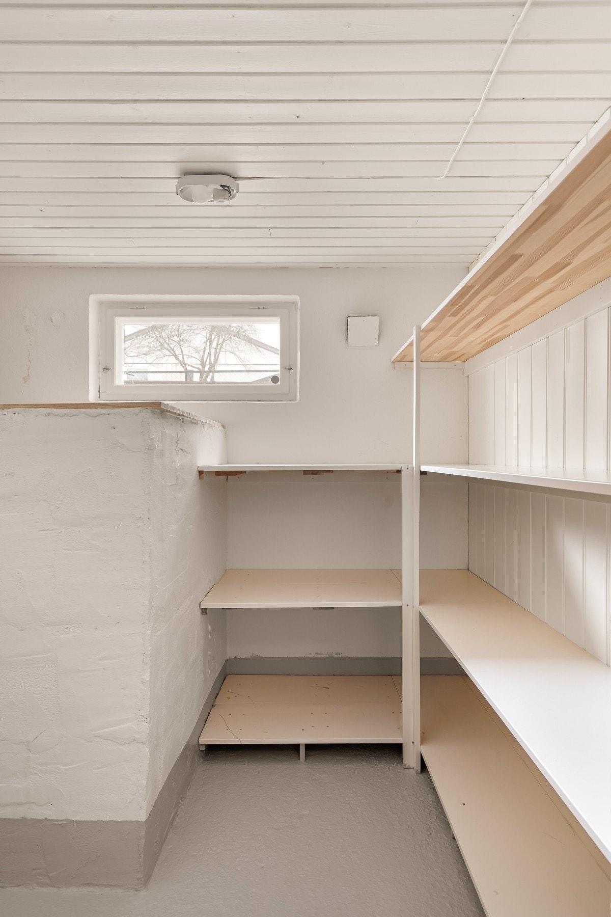 Boligen har flere boder. Galleribilde