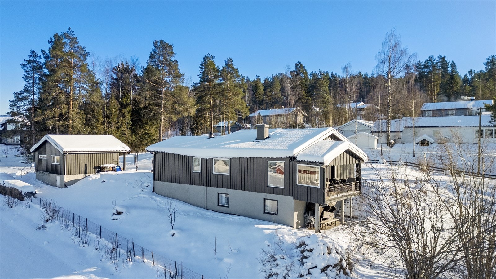 Skrånende tomt. Galleribilde