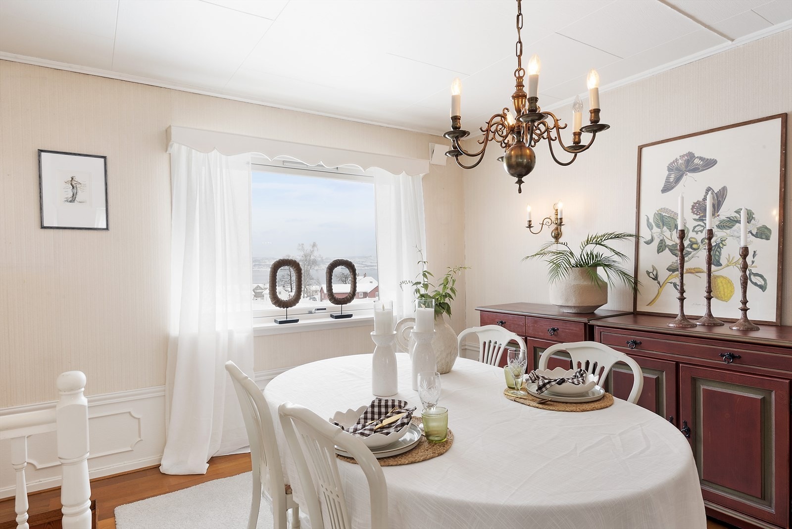 Flott utsikt fra spisestuen. Galleribilde