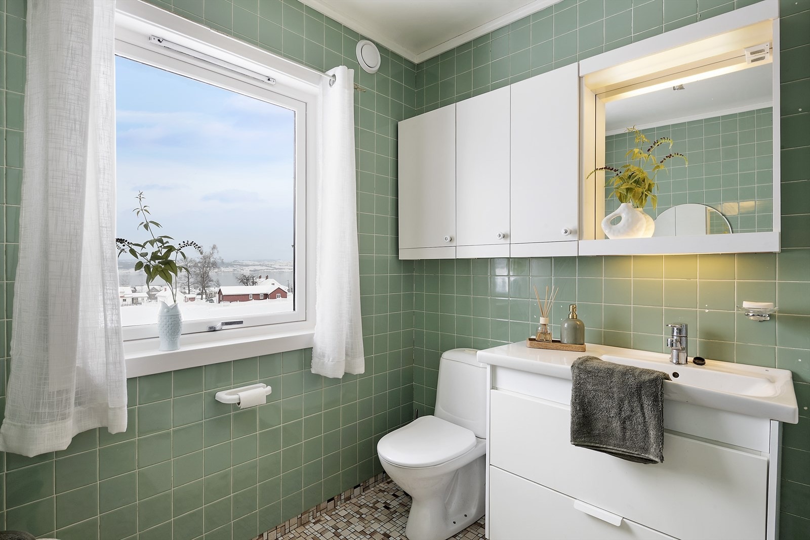 Utsyn fra badet. Galleribilde