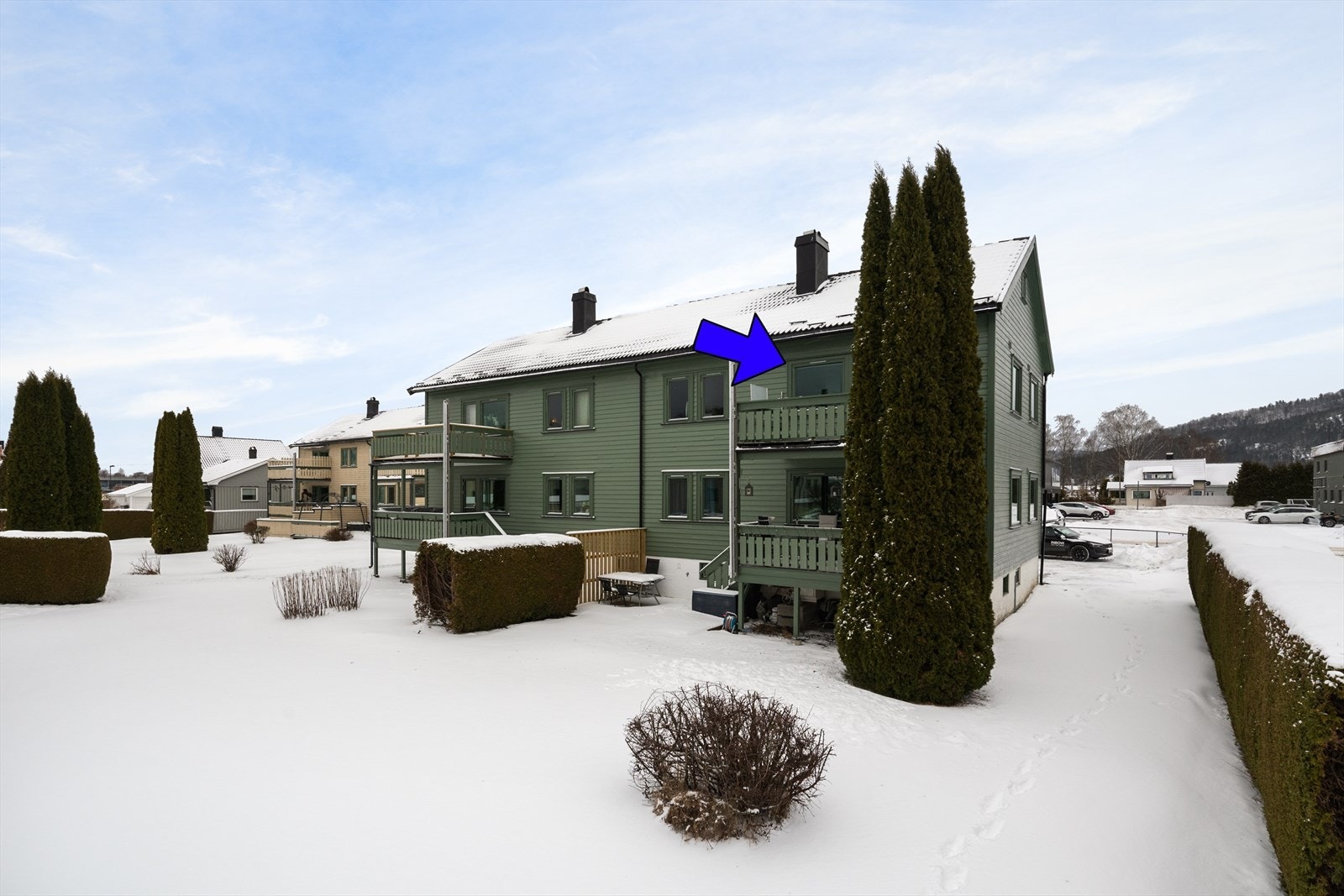 Boligområdet ligger i nærhet til barnehage, barne- og ungdomsskole, samt til Porsgrunn videregående og Universitetet i Sørøst-Norge på Kjølnesområdet. Galleribilde