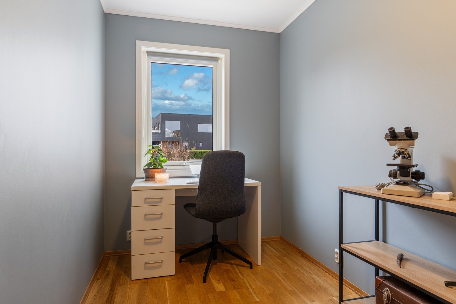 Soverom nr 3 eller kontor. Galleribilde