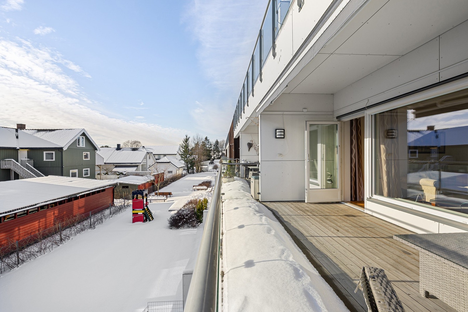 Balkong med gode lysforhold - sørvendt beliggenhet. Galleribilde