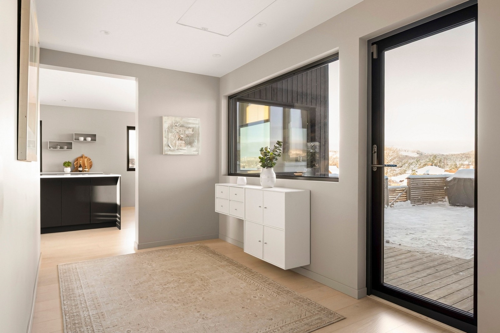 I tilknytning til kjøkken og gangen er det en terrasse på 38 kvm. Galleribilde