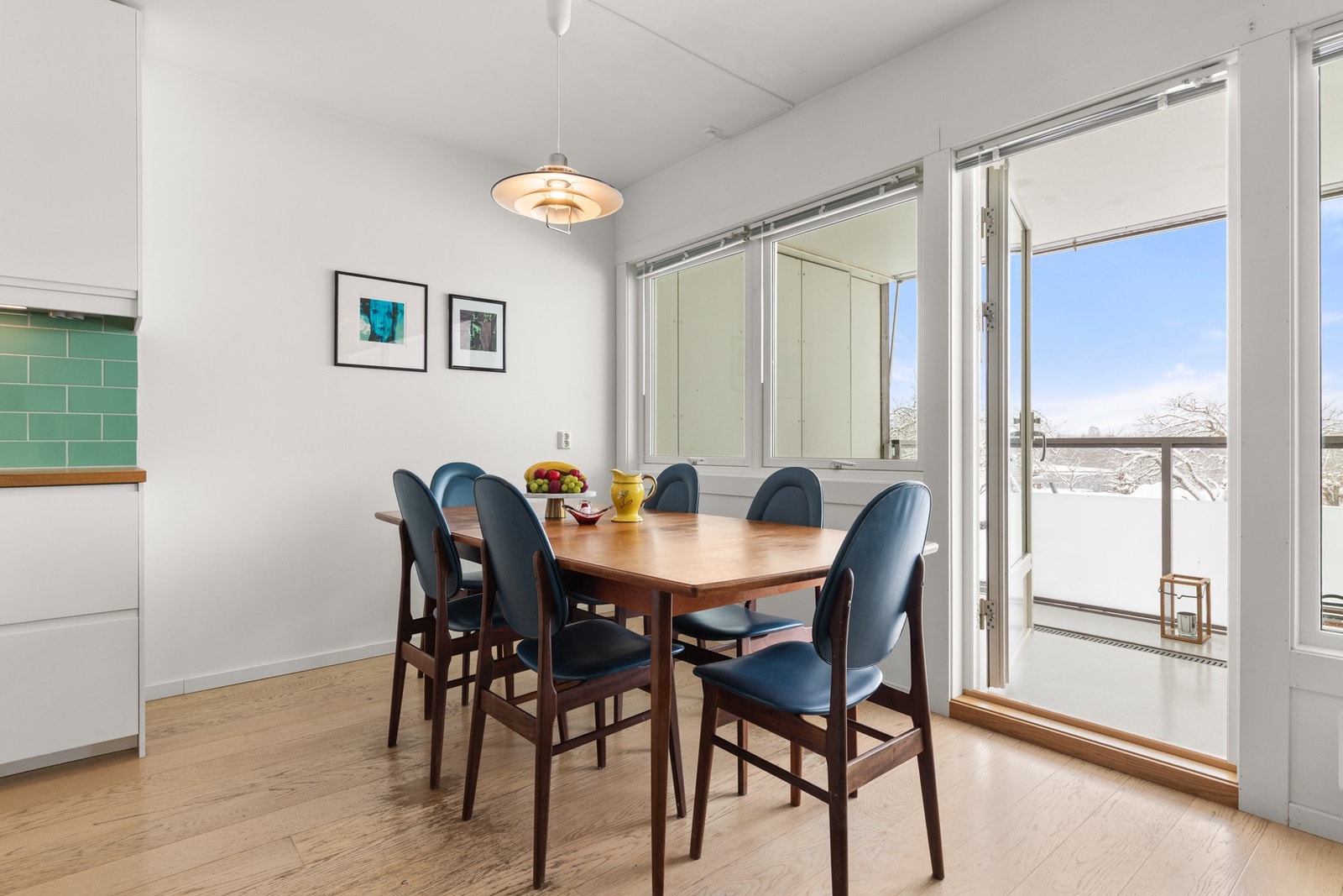 Suen har en delvis åpen kjøkkenløsning. Galleribilde