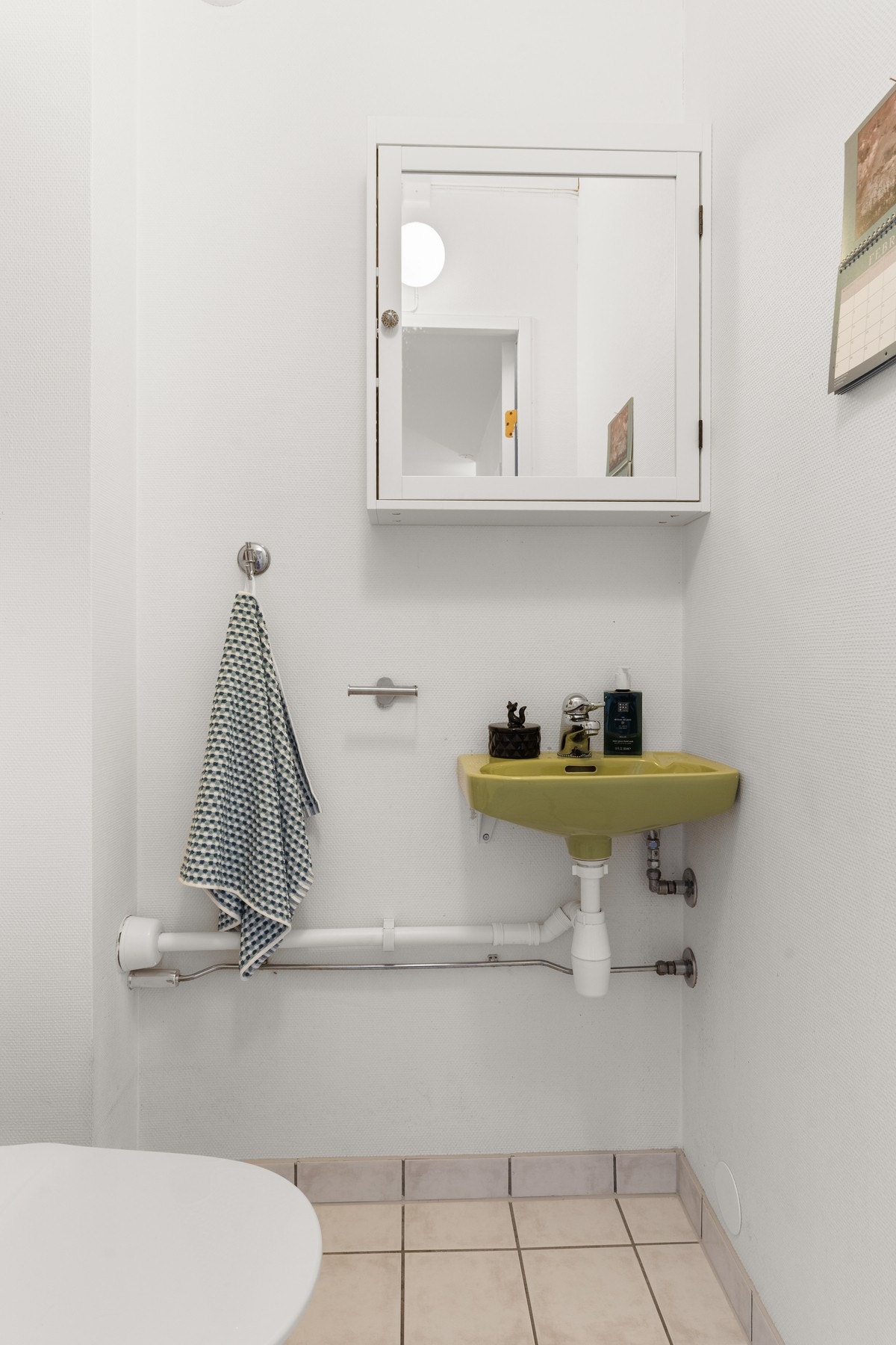 Boligen har praktisk separat wc-rom. Galleribilde