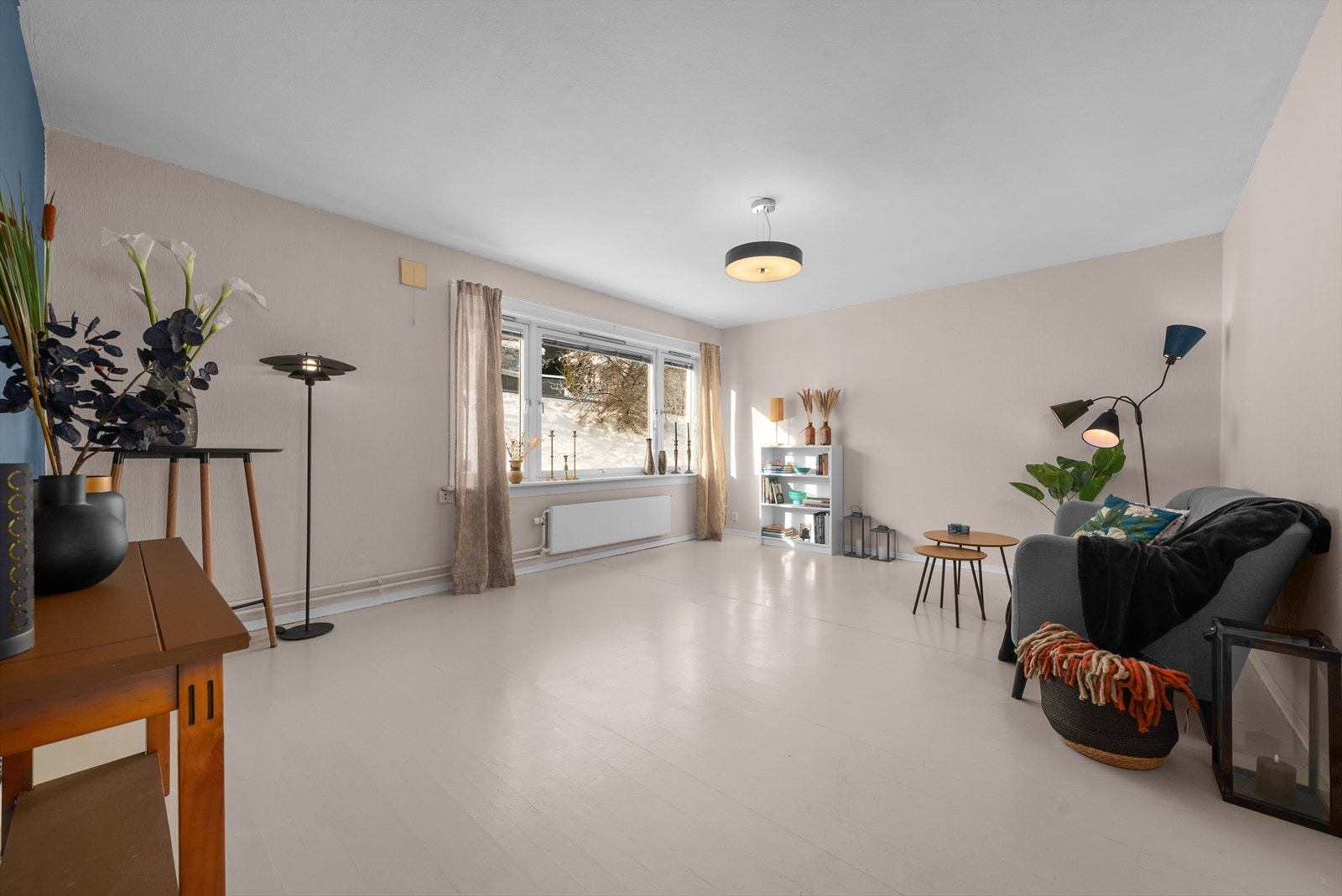 Velkommen til Mor Smes Veg 11B! Presenteres av Jan-Åge Meringdal v/Eiendomsmegler 1 Galleribilde