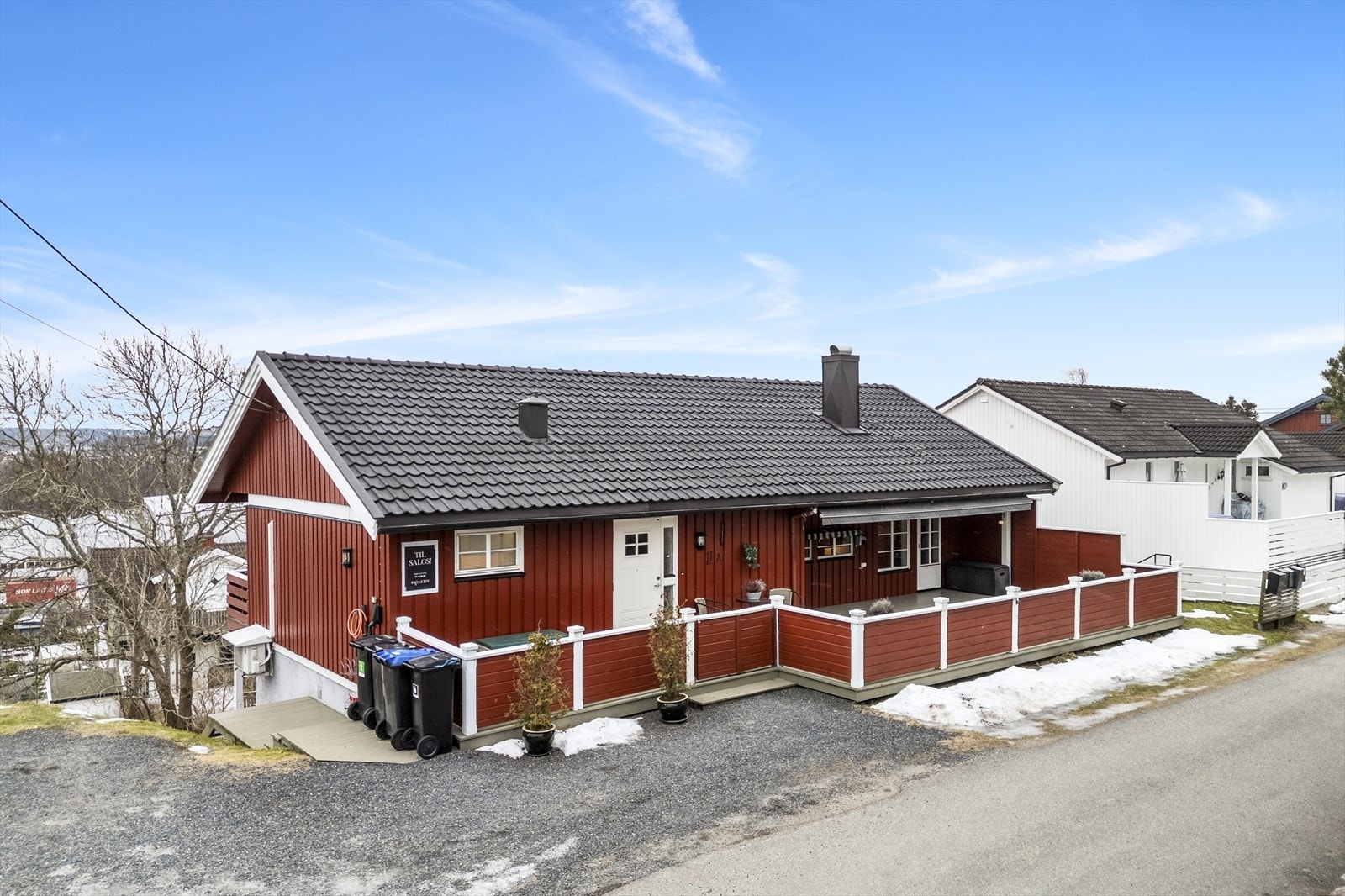 Fasade inngangsparti Galleribilde