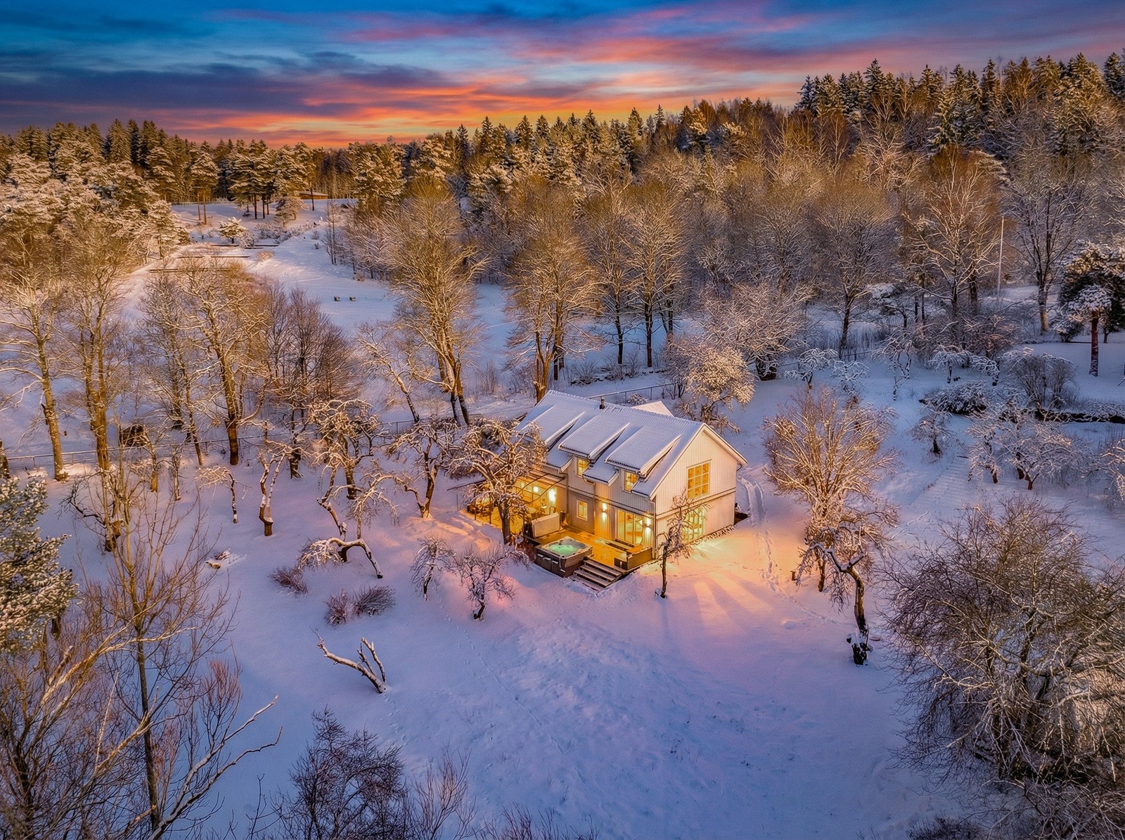 - Velkommen til en sjelden anledning i Jomfrubråtveien 21 - Galleribilde