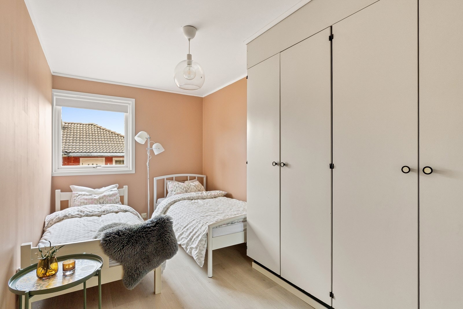 Soverom i kjeller Galleribilde