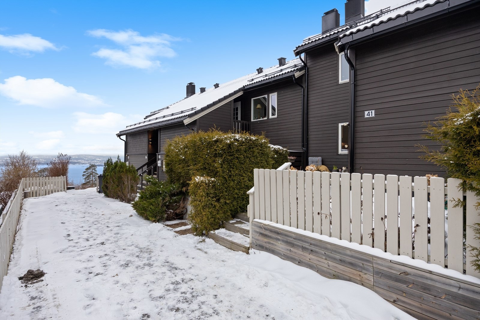 Vestlia Borettslag består av 53 andeler. Galleribilde