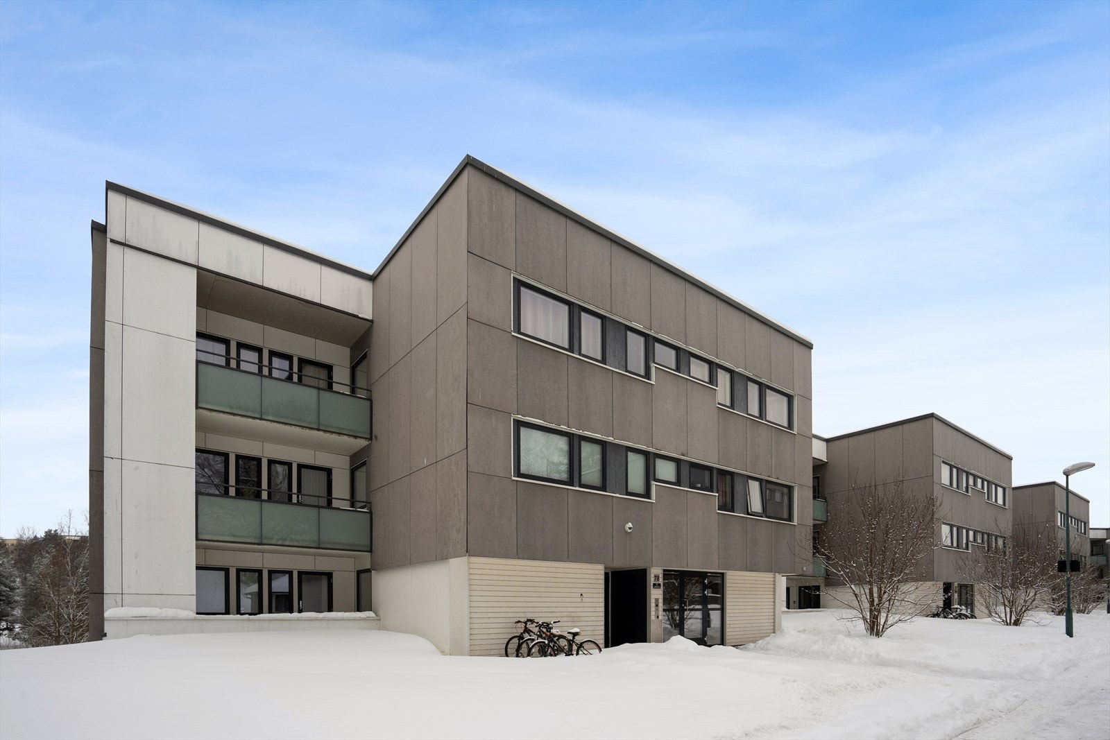 Valhall borettslag er et veletablert og godt vedlikeholdt borettslag fra 1976. Galleribilde