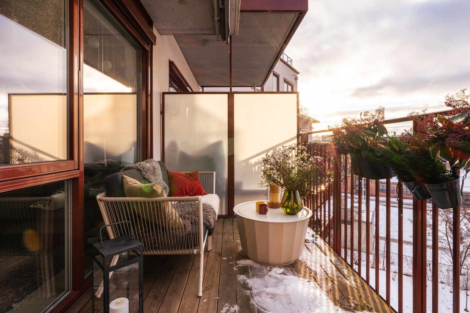 Fra stuen er det utgang til en sydvestvendt balkong på 8,4m². Galleribilde