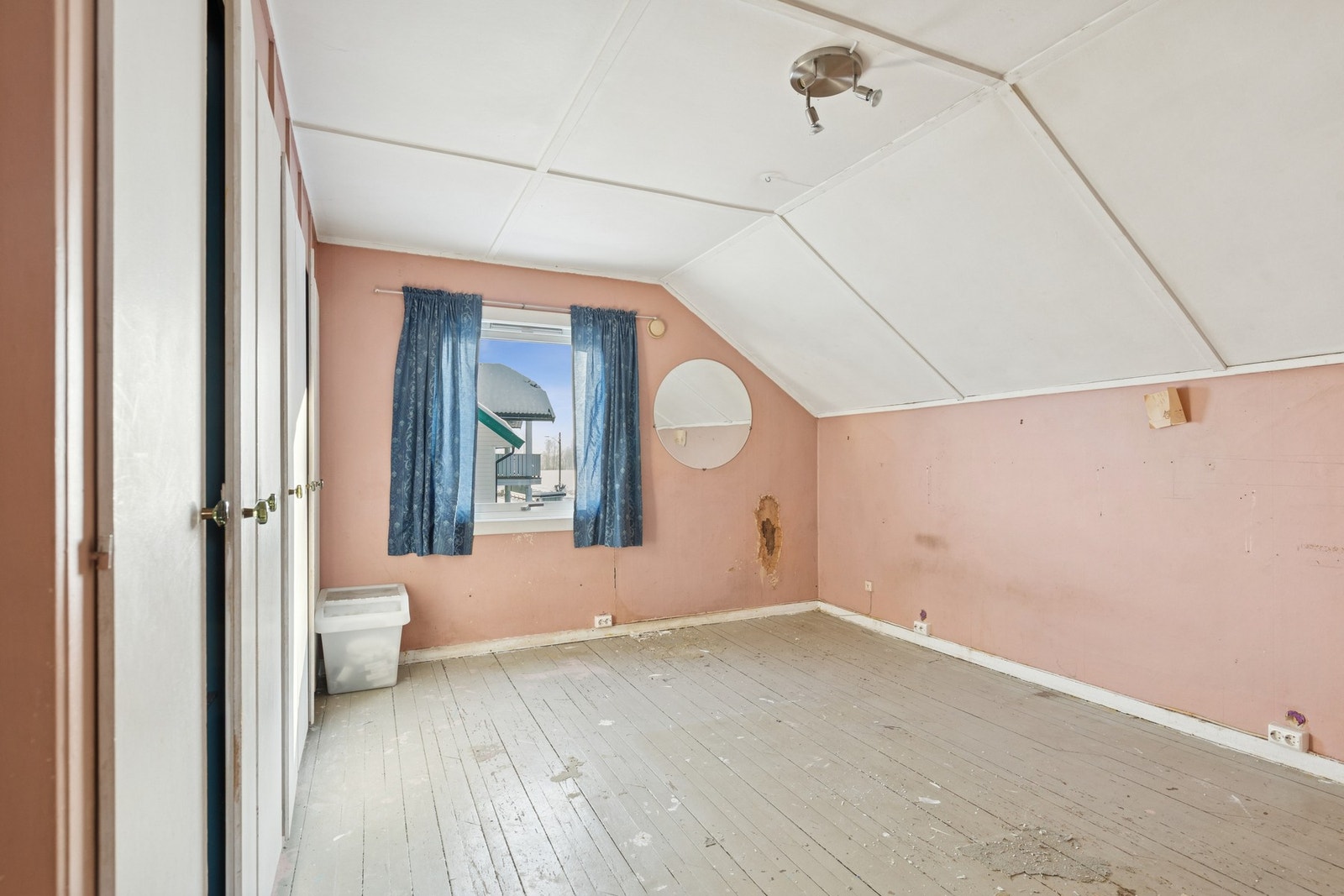 Soverom 3 i loftetasje. Galleribilde