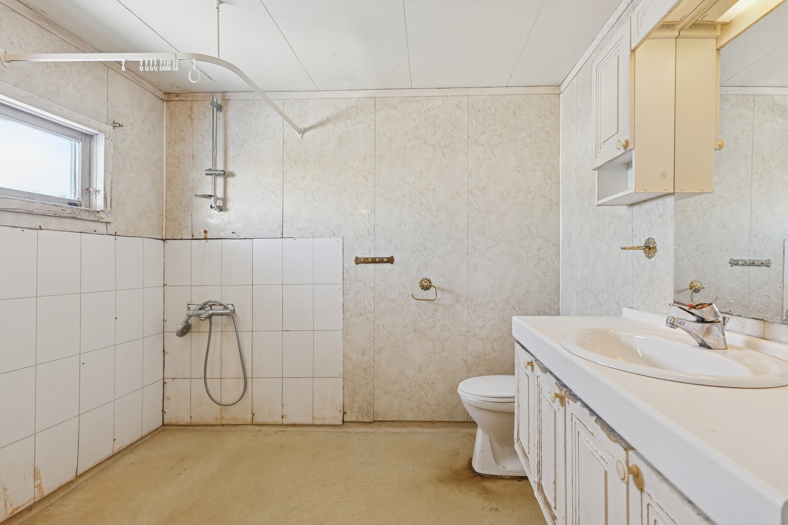 Baderom. Galleribilde