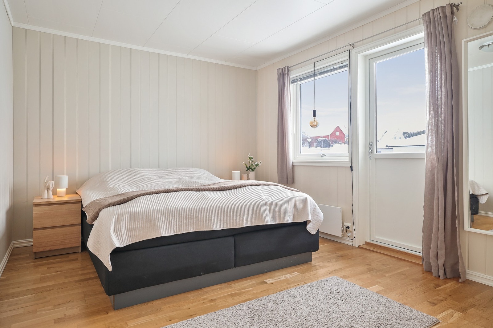 Boligen har tre gode soverom. Galleribilde