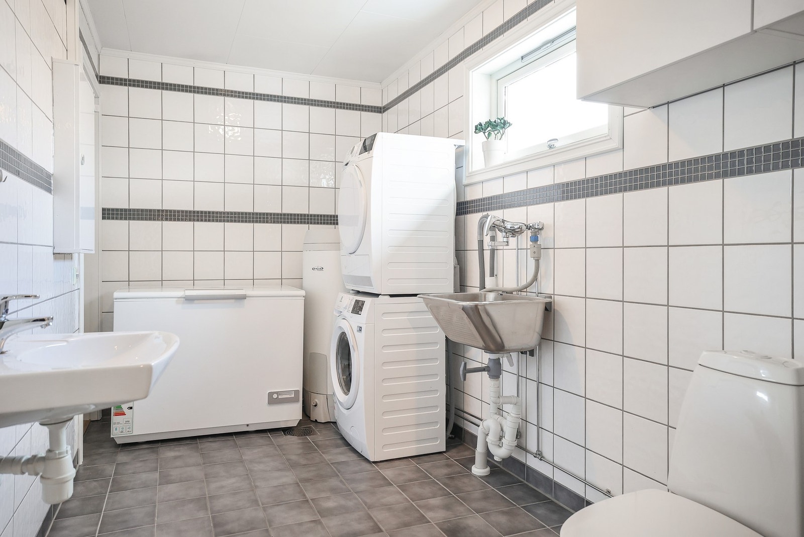 Vaskerom. Galleribilde