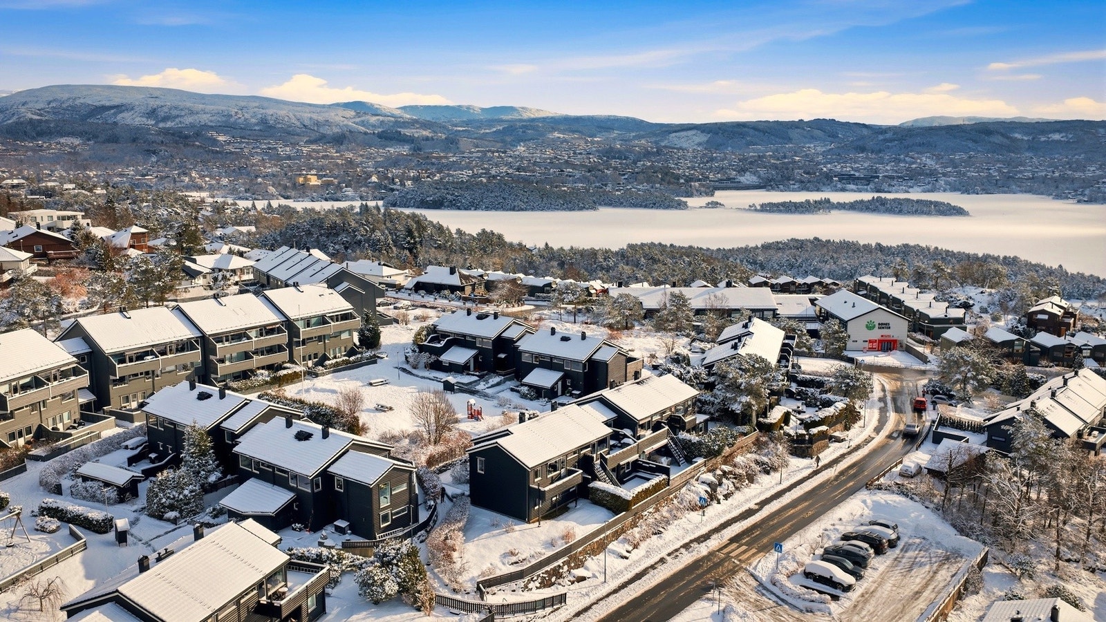Solrikt og nydelige utsiktforhold. Galleribilde