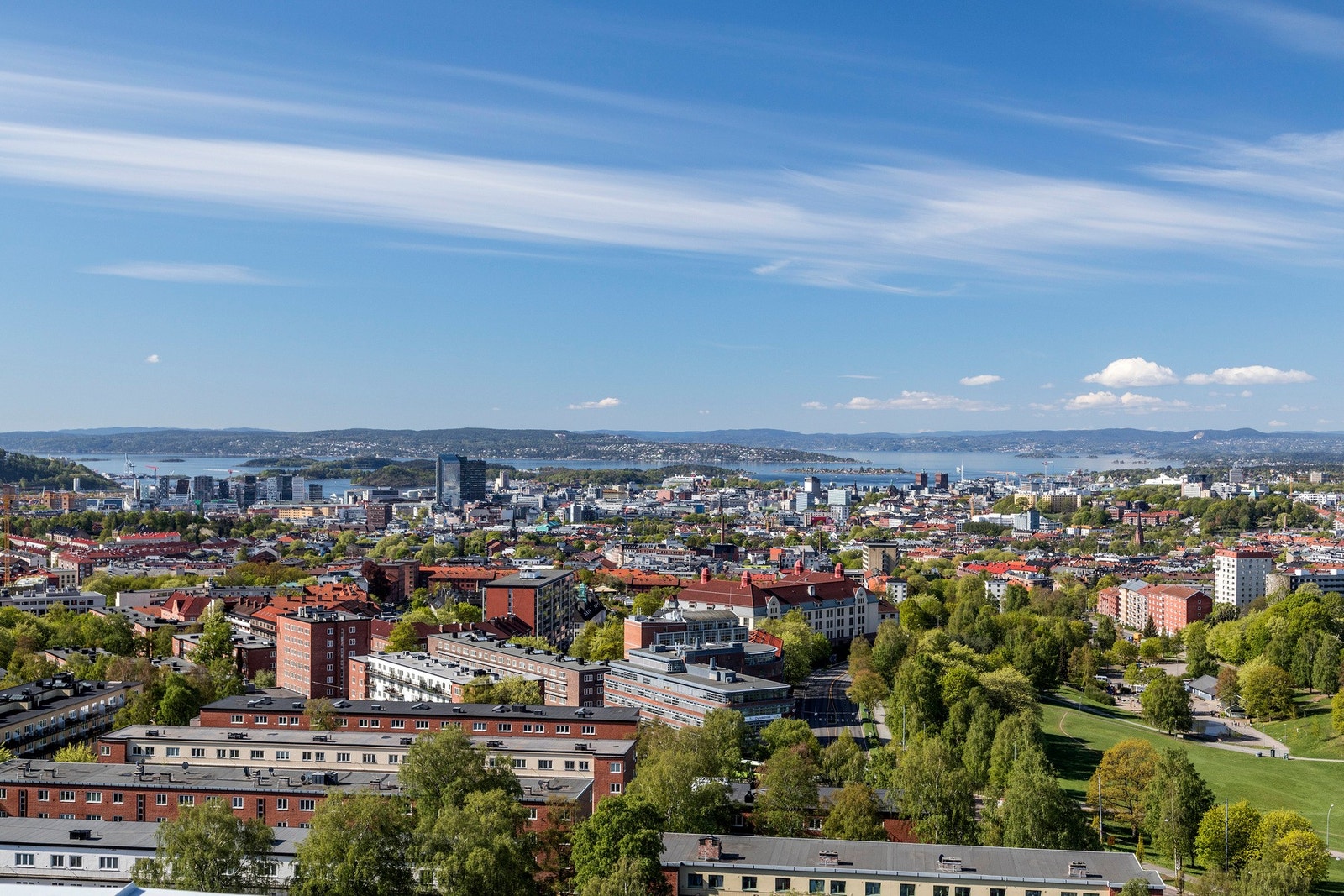 Når solen skinner, kan du nyte den fra morgen til kveld - perfekt for lys, varme og avslapning hele dagen. Galleribilde