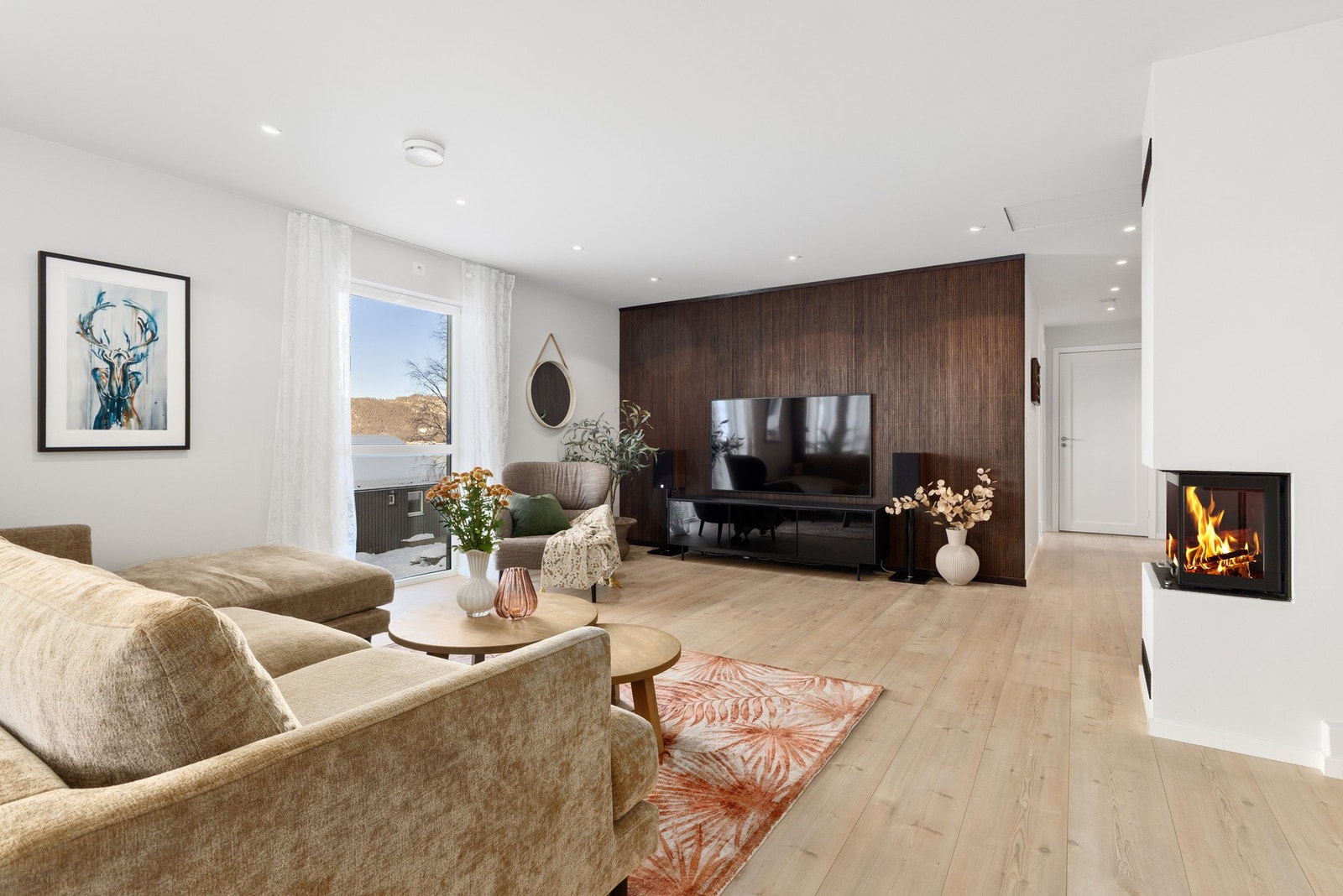 Varmepumpen i hovedetasjen og ventilasjonsanlegget kan også styres via app, noe som gir god komfort og energieffektivitet. Foto: Marte Vibe Galleribilde