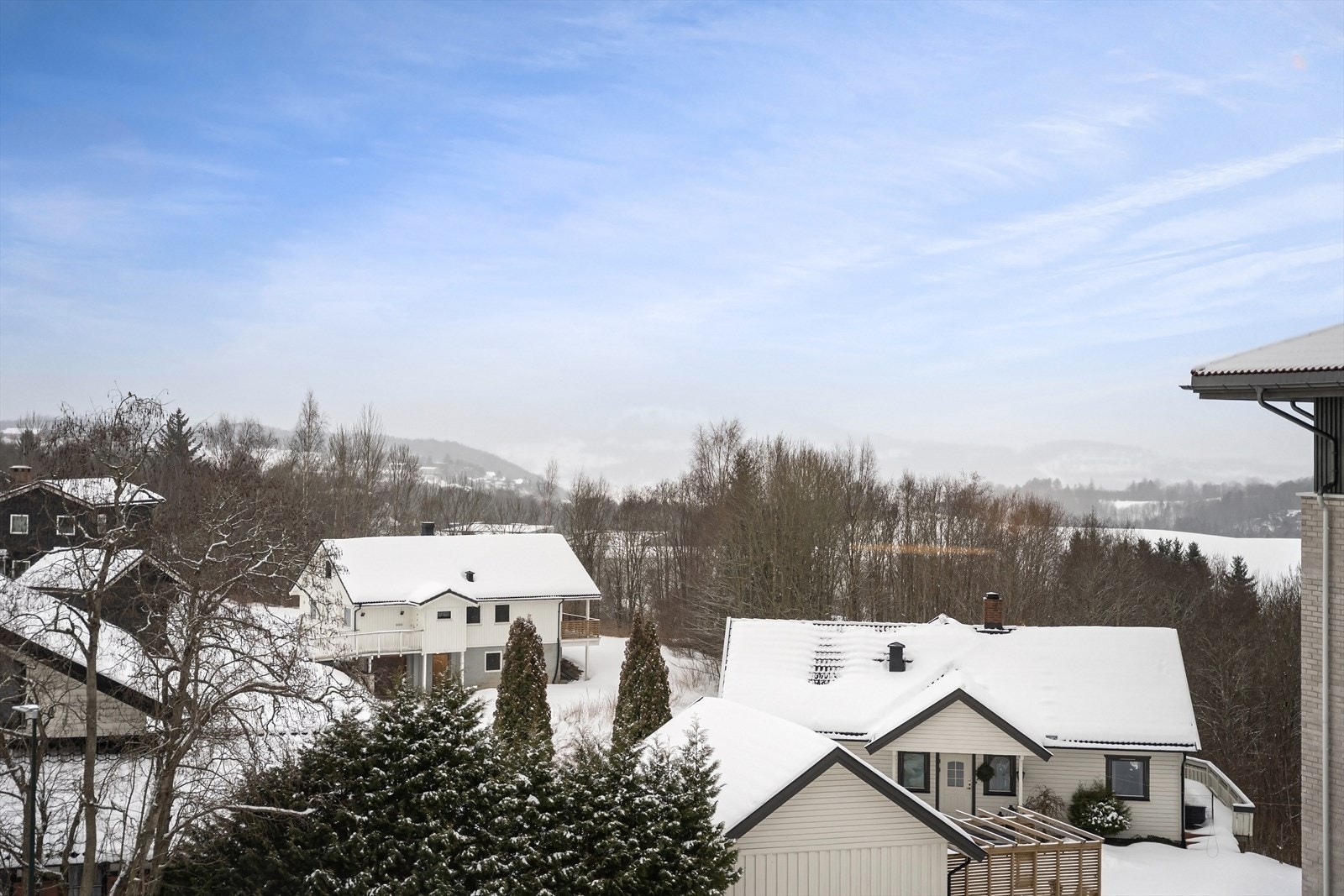 Utsikt mot nærområdet. Galleribilde