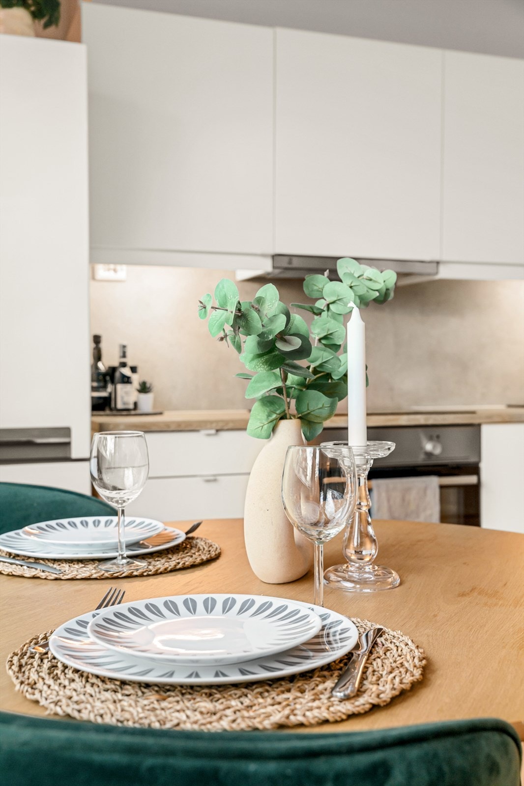 Detaljene i innredningen skaper en moderne og stilren atmosfære. Galleribilde