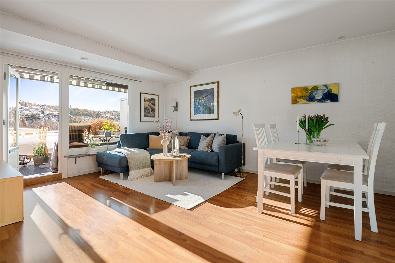 Sonja Damcevski Johansen v/Proaktiv Properties har gleden av å presentere denne flotte 2-roms selveierboligen i Etterstadsletta 68. Galleribilde