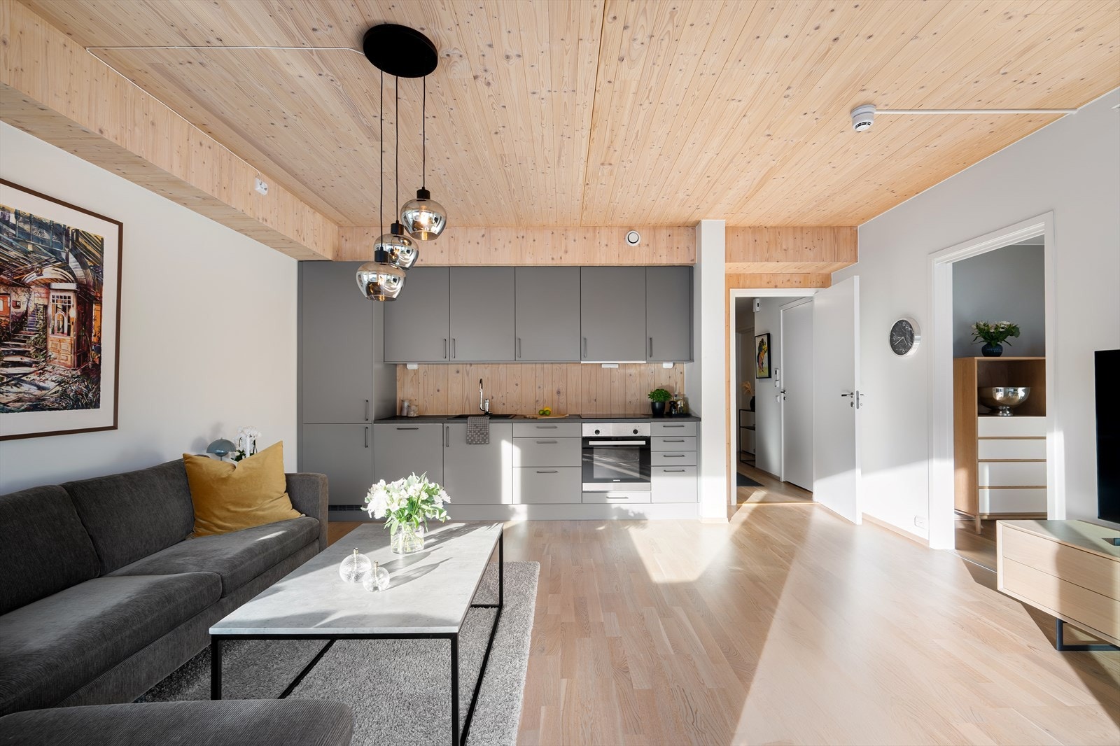 Gjennomgående god standard på hele leiligheten. Her er det bare til å flytte rett inn! Galleribilde