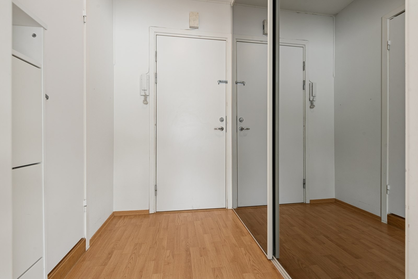 Leiligheten disponerer også en kjellerbod på ca. 3 kvadratmeter. Galleribilde