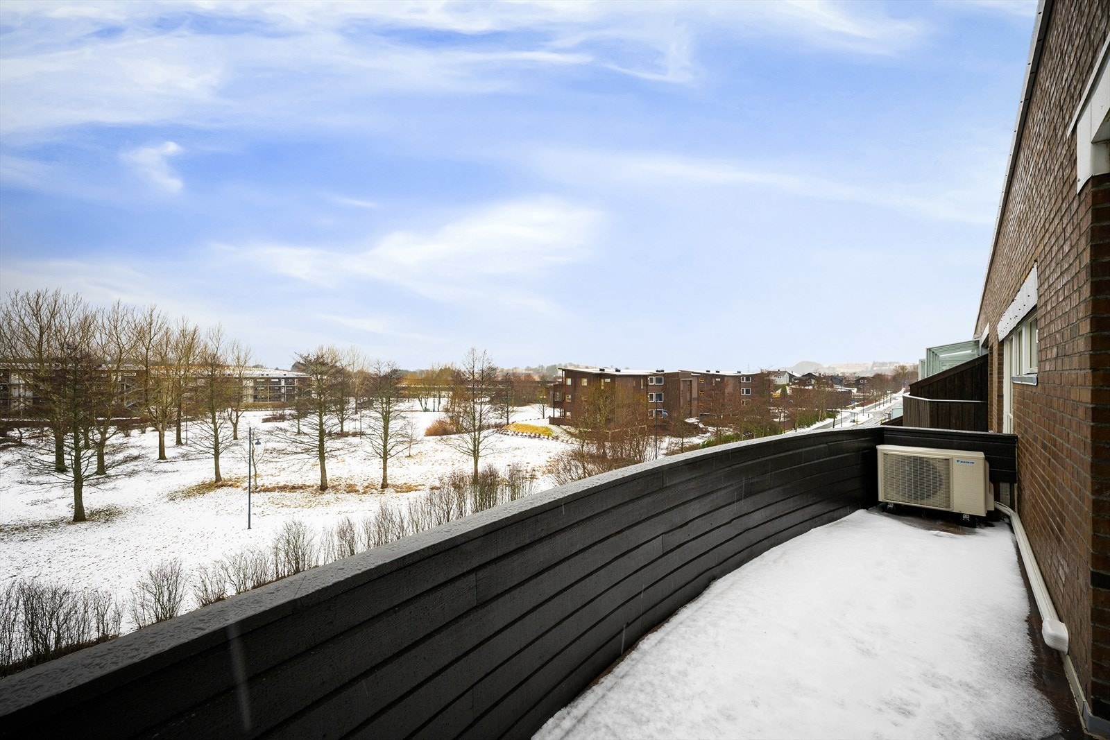 Utsikten fra balkongen Galleribilde