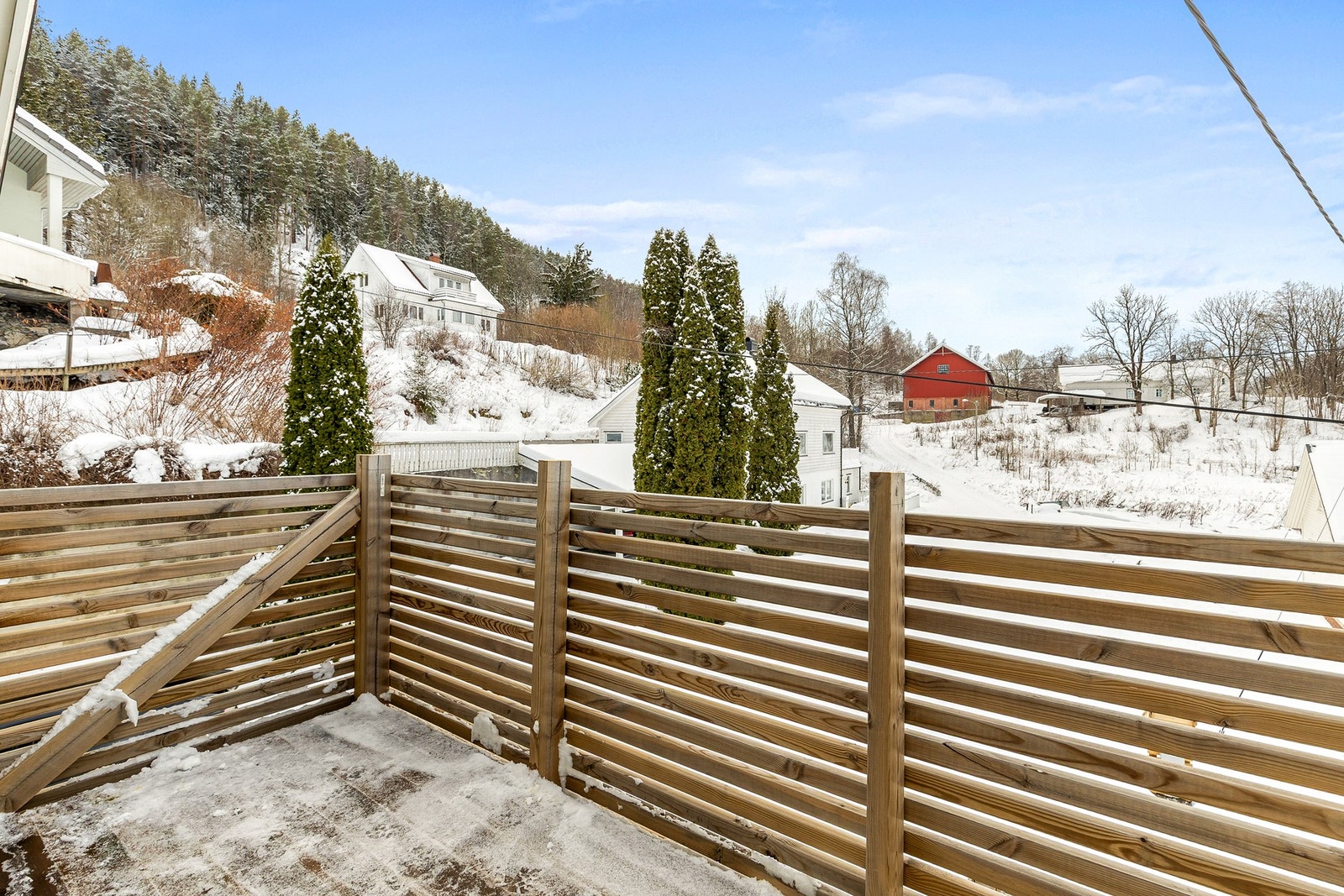 Balkongen er vestvendt og på ca. 5 kvm Galleribilde