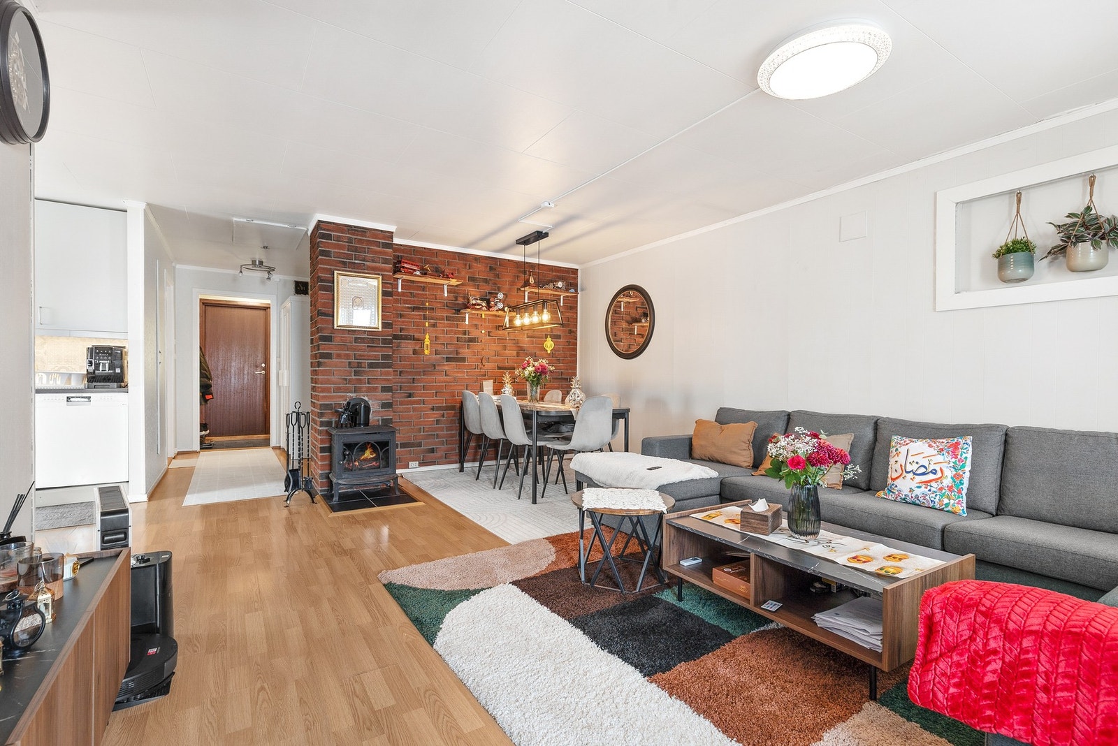 Det er montert vedovn Galleribilde