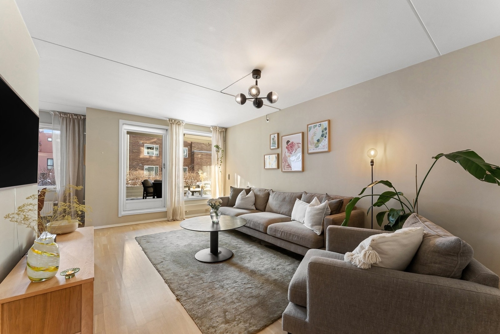 Innbydende og hyggelig 4-roms selveierleilighet med flotte kvaliteter Galleribilde