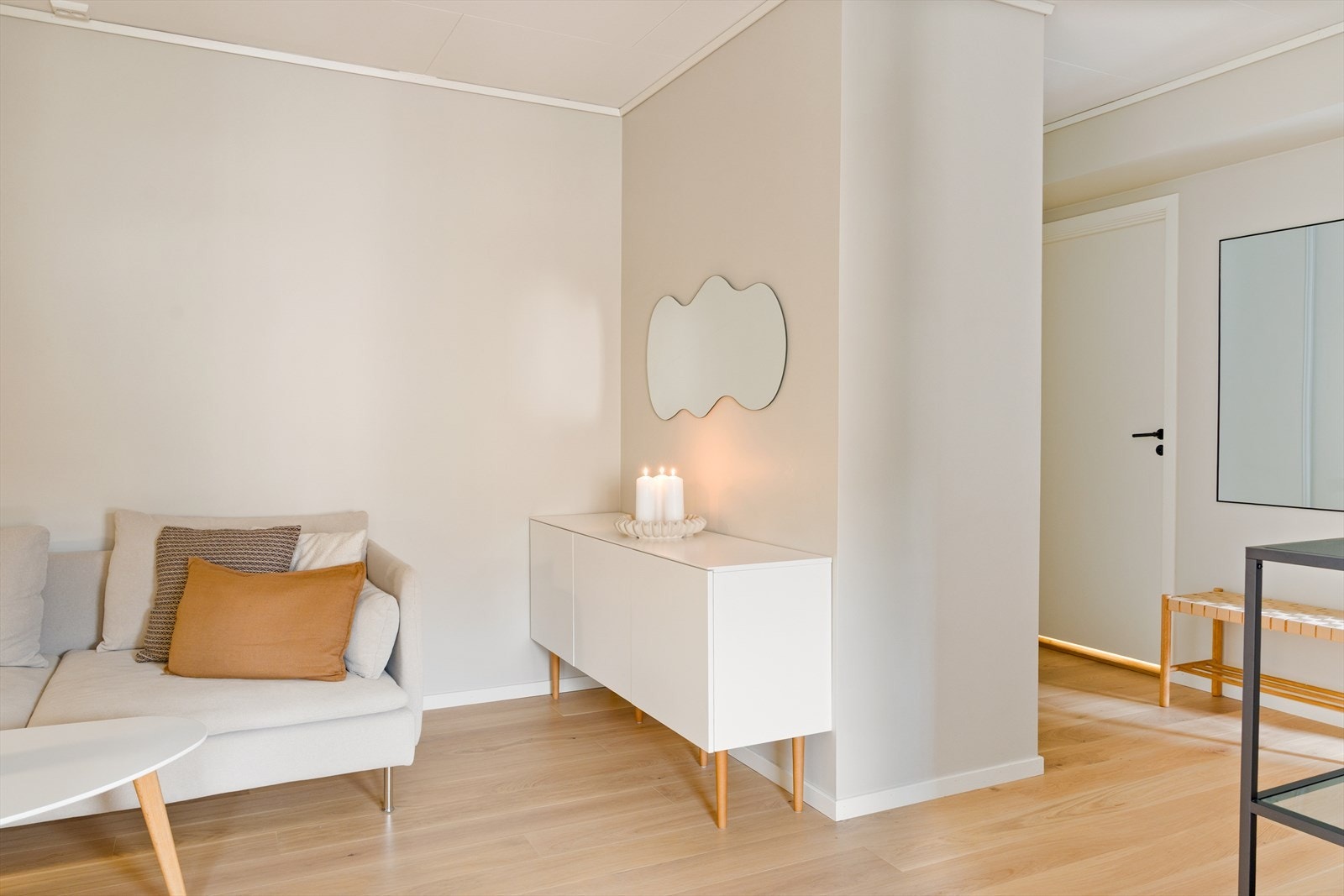 Leiligheten ble pusset opp i 2021! God kvalitet på innredning og utstyr. Galleribilde