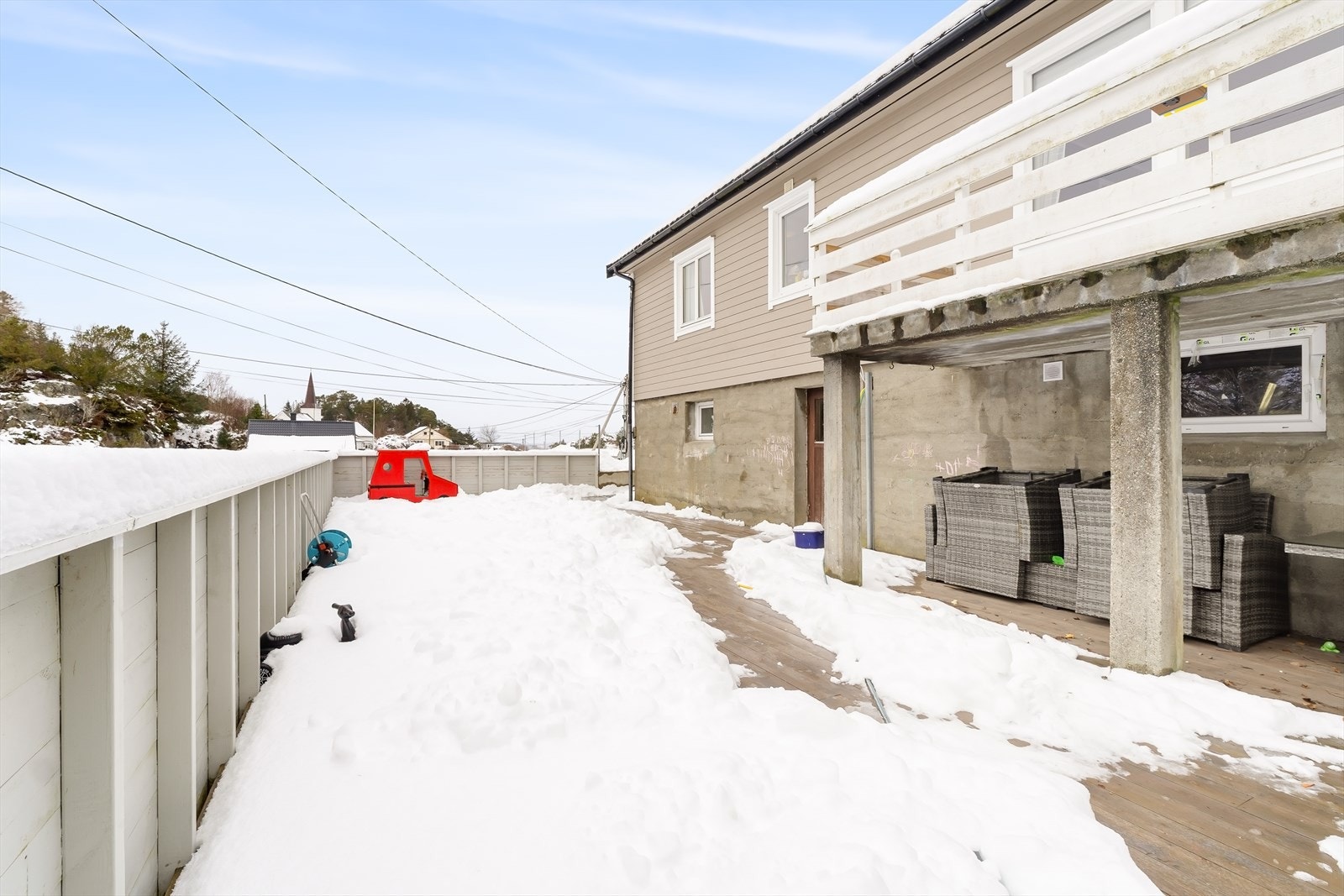 Stor terrasse med fine solforhold. Galleribilde