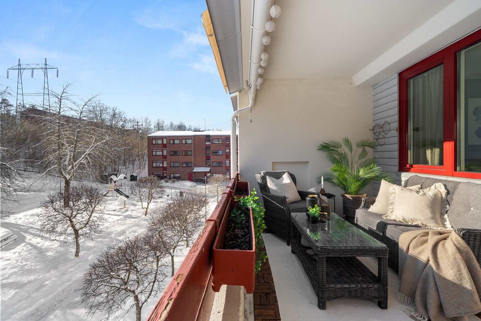 Her er det plass til sittegruppe, grill mm. Galleribilde