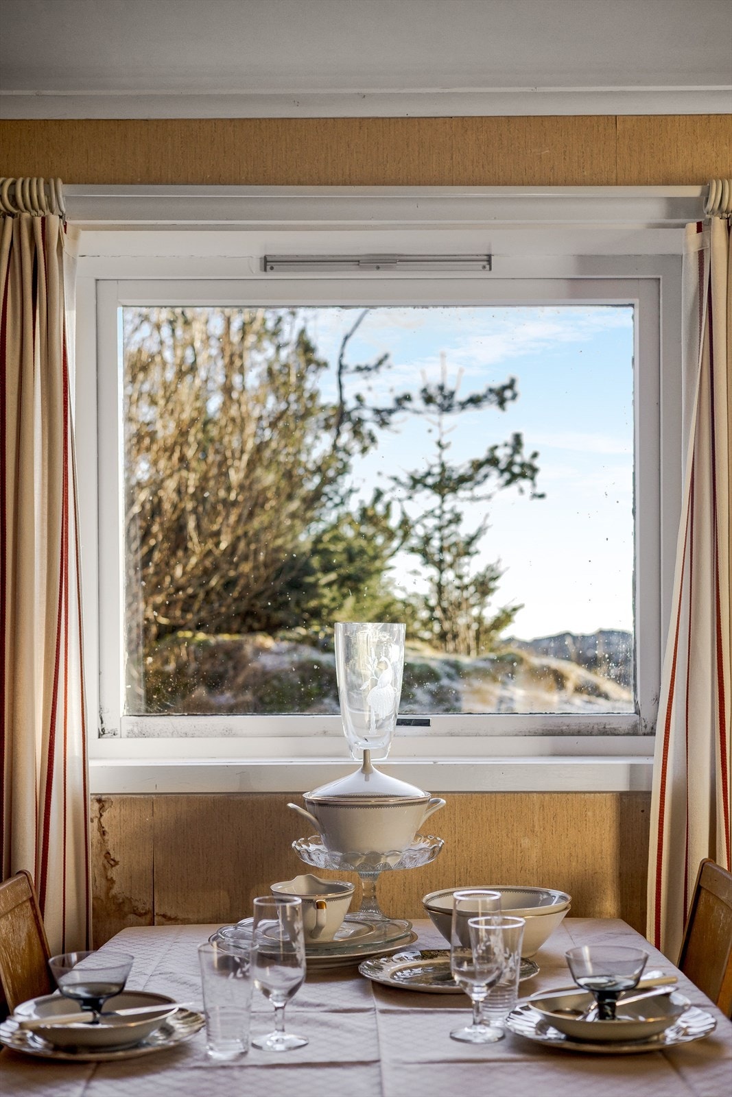 Vindu i stue mot sør Galleribilde