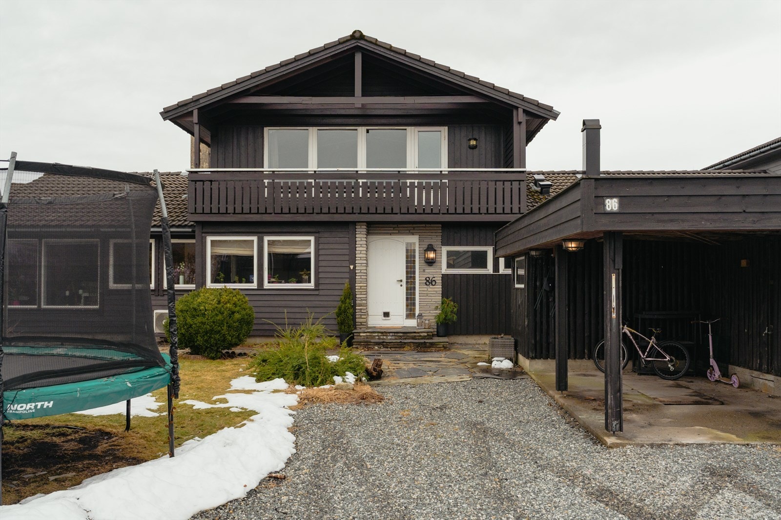 God plass til parkering Galleribilde