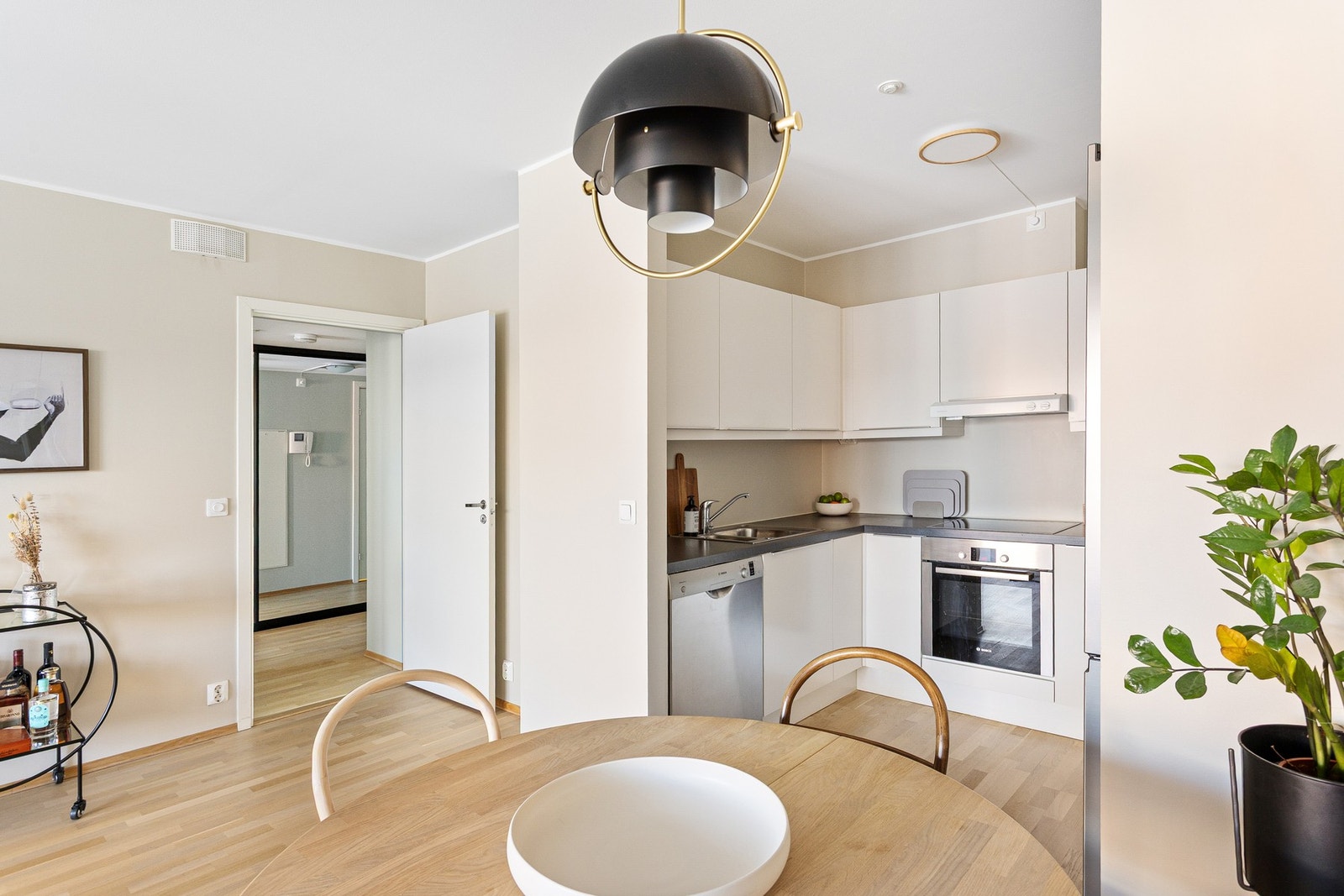 Her kan du invitere venner og familie til hyggelige lag! Galleribilde