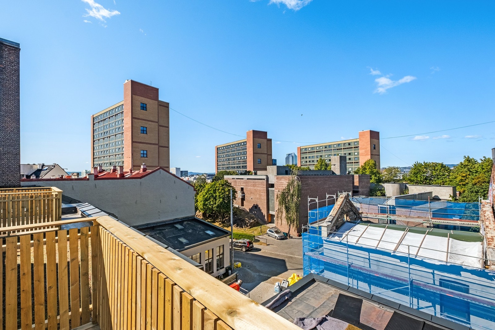 Takhagen byr på både utsyn, sol og skjermede soner. Galleribilde