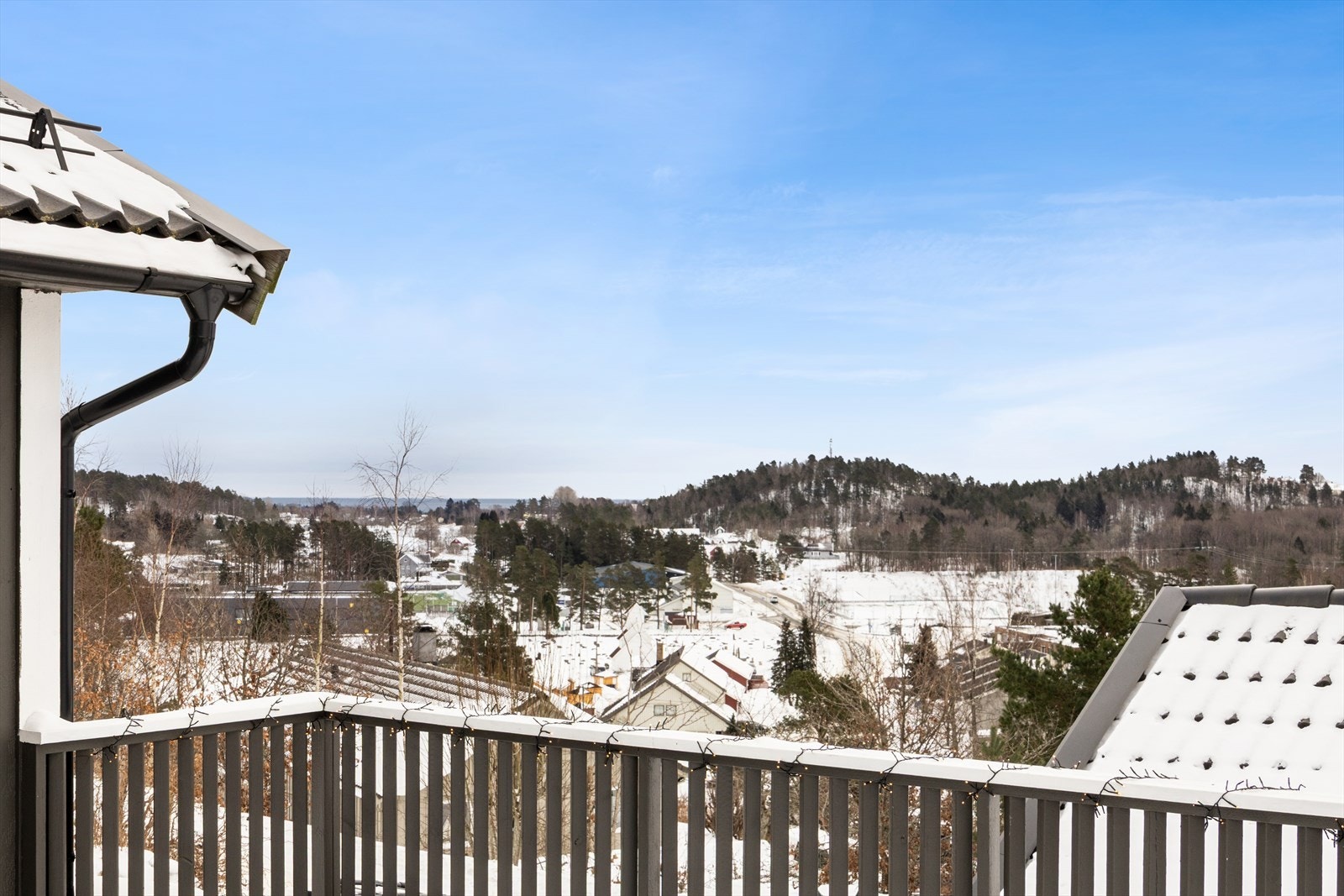 Flott utsikt fra verandaen. Galleribilde