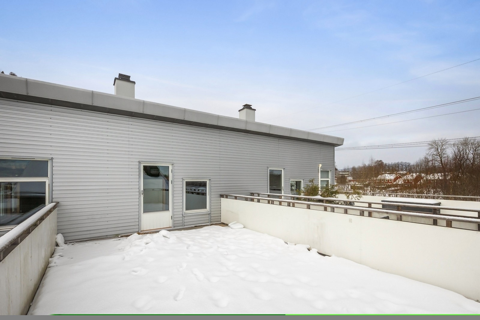 På takterrassen kan du nyte late dager Galleribilde