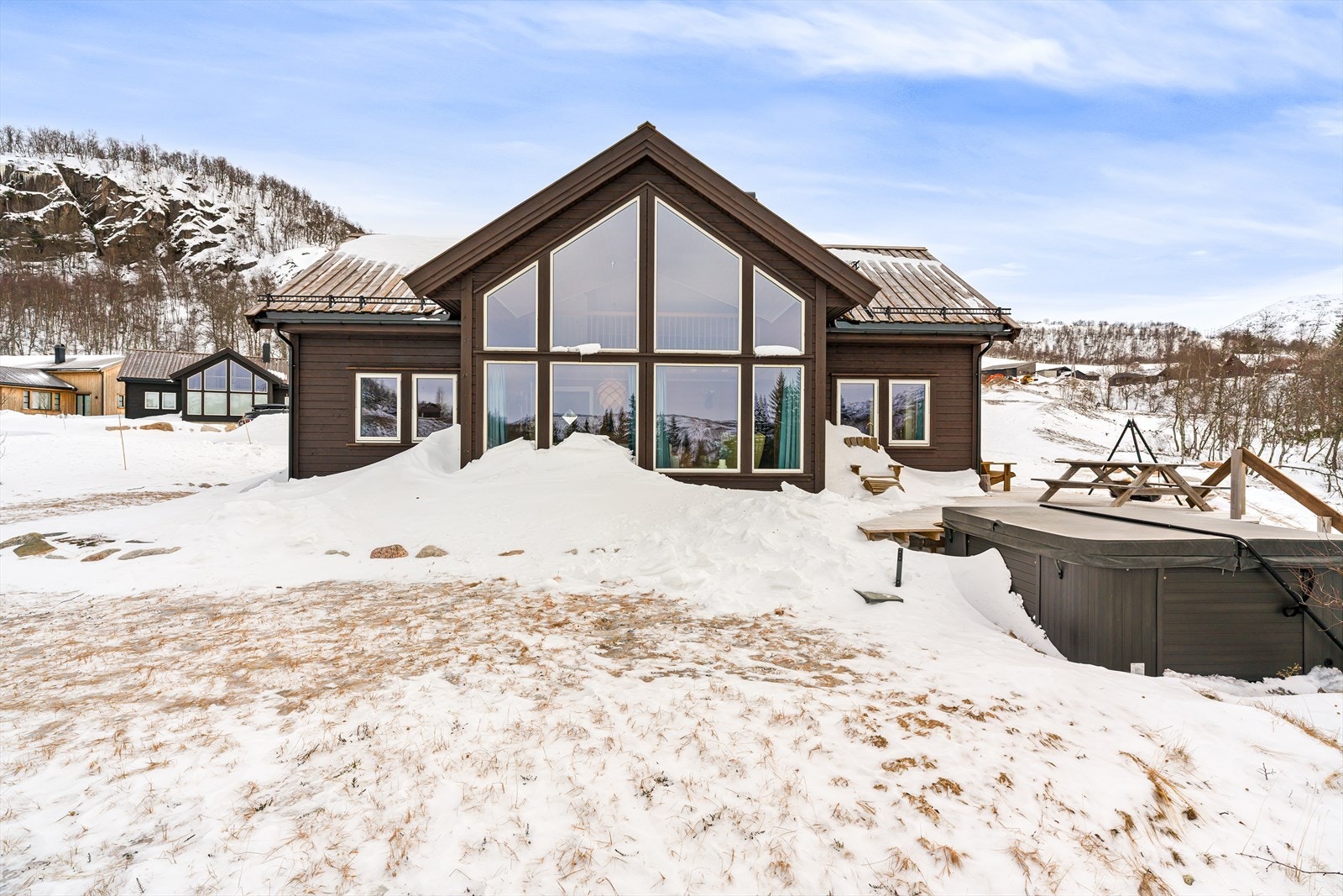 Foto: Joakim Bjerk. EiendomsMegler1 v/Torill Kalsaas presenterer Svartupsbekken 65 Galleribilde