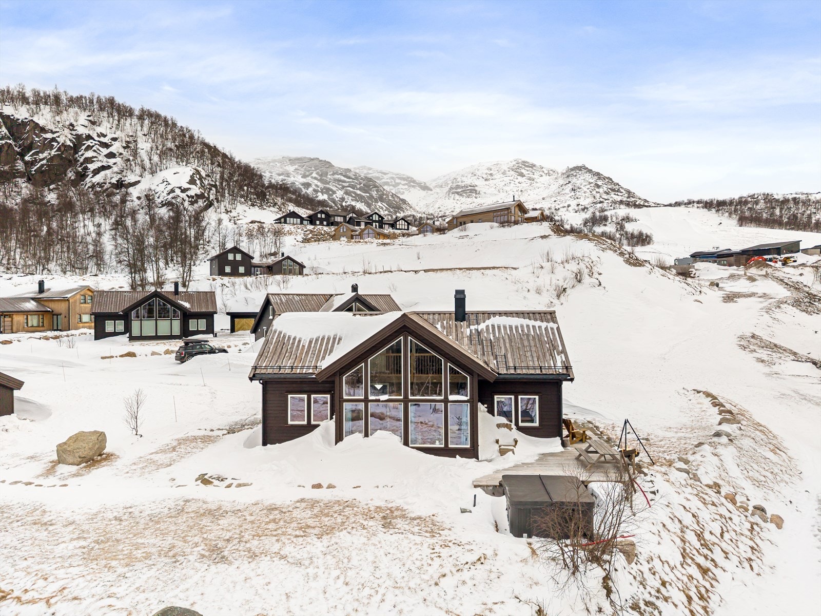 Foto: Joakim Bjerk. EiendomsMegler1 v/Torill Kalsaas presenterer Svartupsbekken 65 Galleribilde